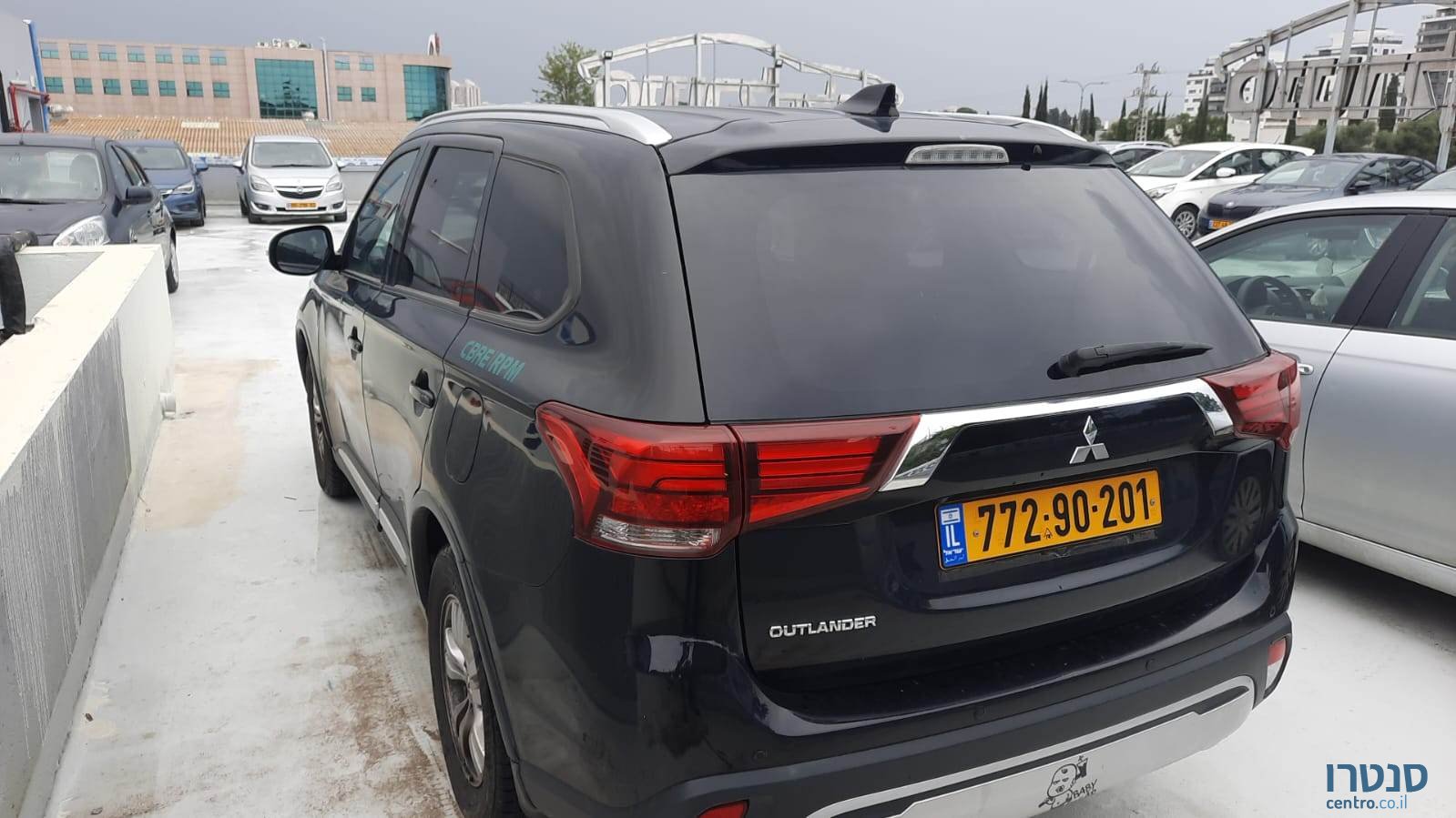 2018' Mitsubishi Outlander photo #4