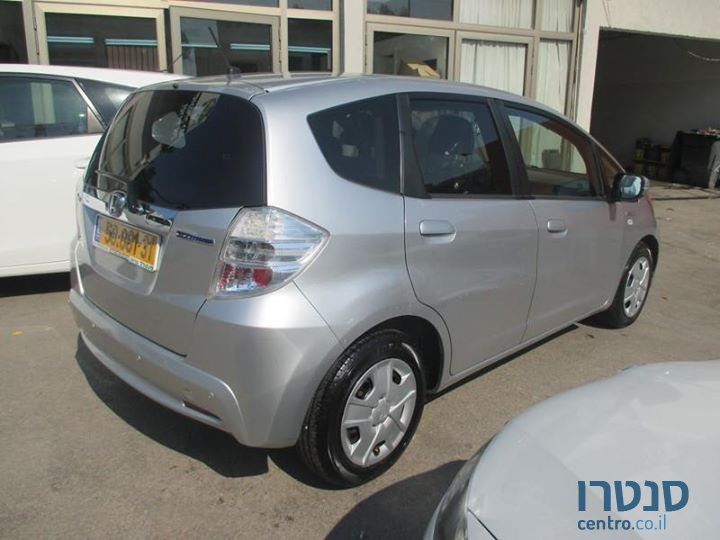 2015' Honda Jazz photo #2