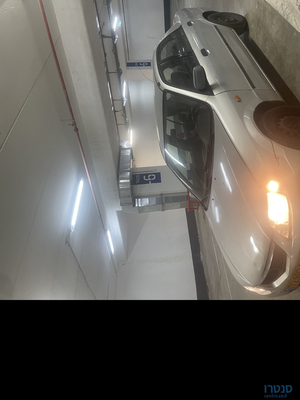 2004' Mazda 323 מאזדה לאנטיס photo #3