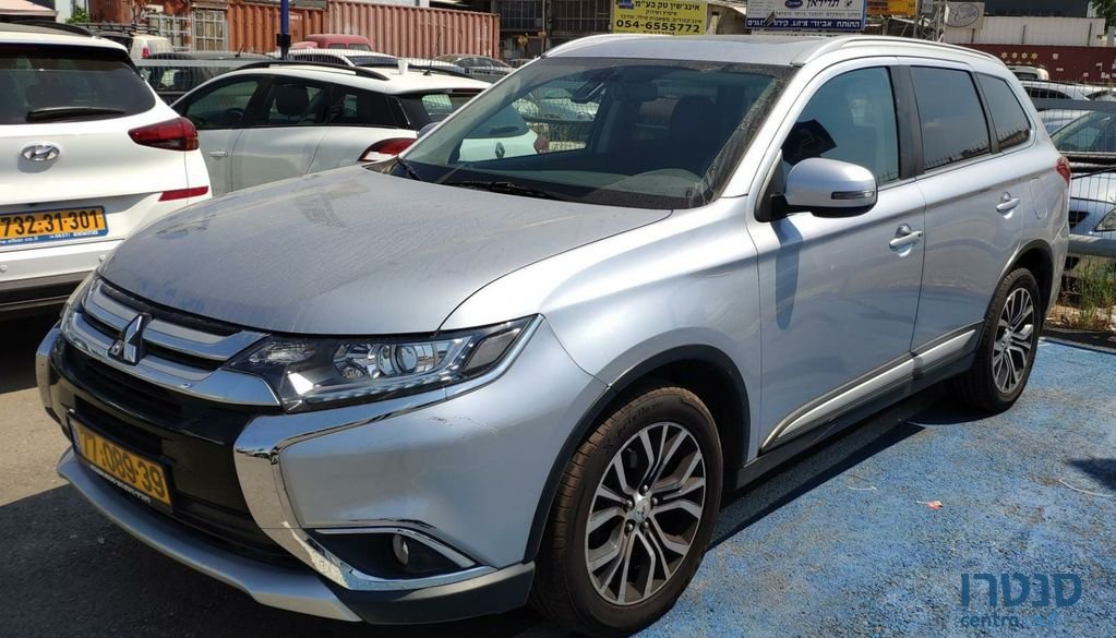 2016' Mitsubishi Outlander מיצובישי אאוטלנדר photo #2