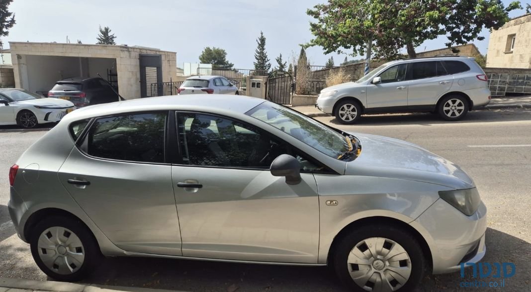 2015' SEAT Ibiza סיאט איביזה photo #3