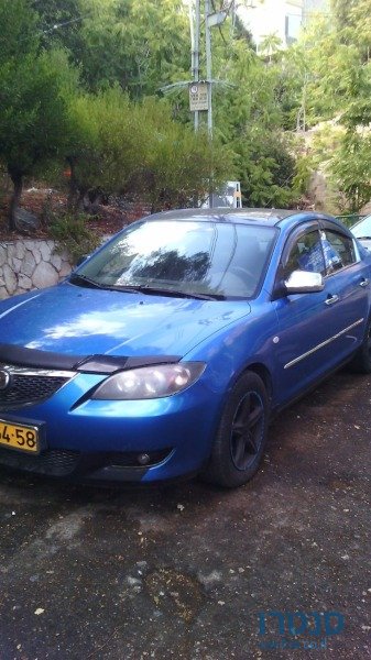 2005' Mazda 3 photo #1