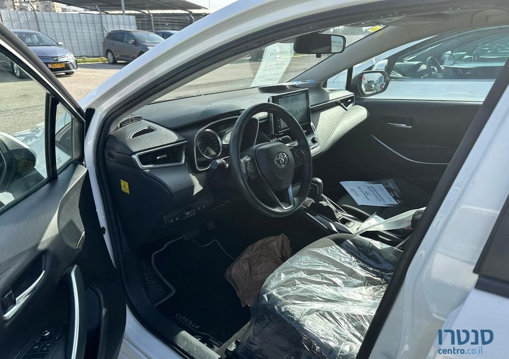 2019' Toyota Corolla טויוטה קורולה photo #2