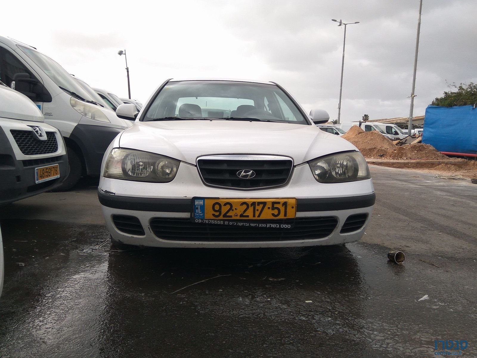 2003' Hyundai Elantra INSPIRE photo #3