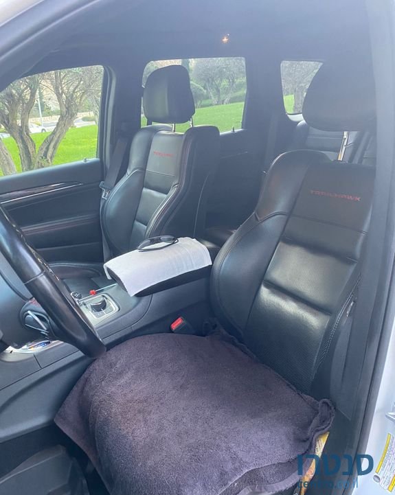 2020' Jeep Grand Cherokee ג'יפ גרנד צ'ירוקי photo #3