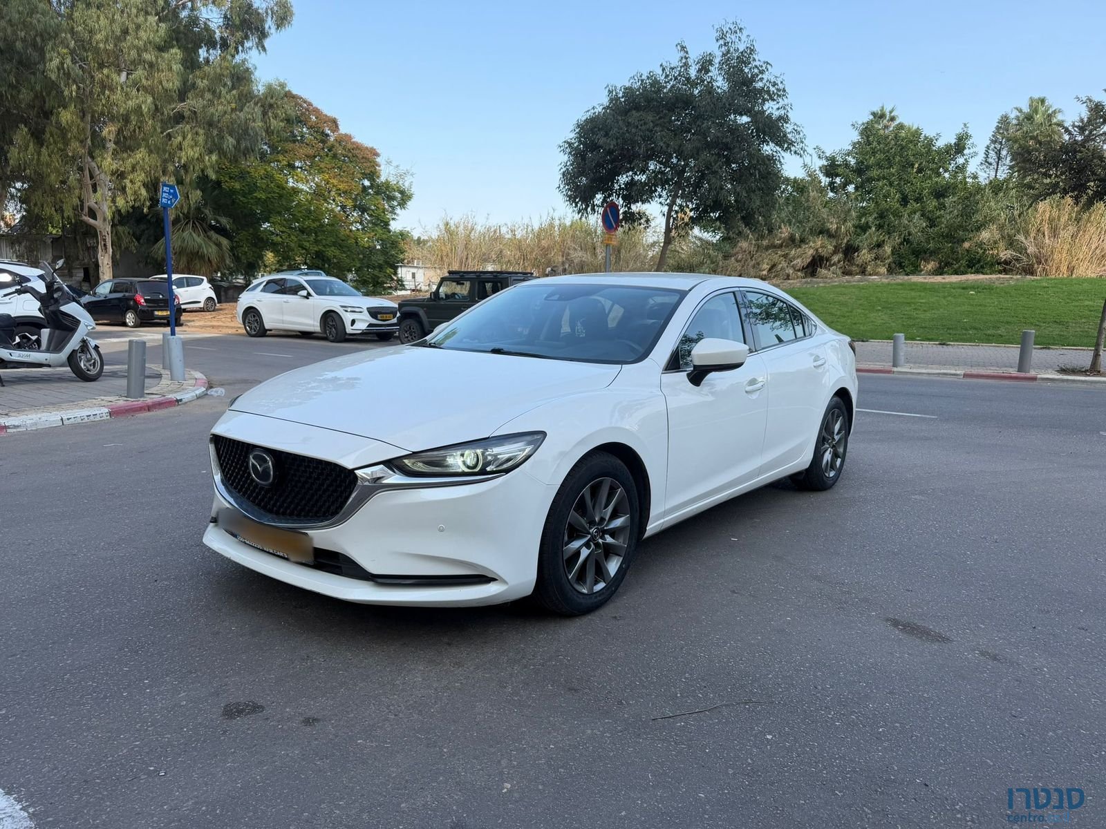 2020' Mazda 6 Luxury photo #6