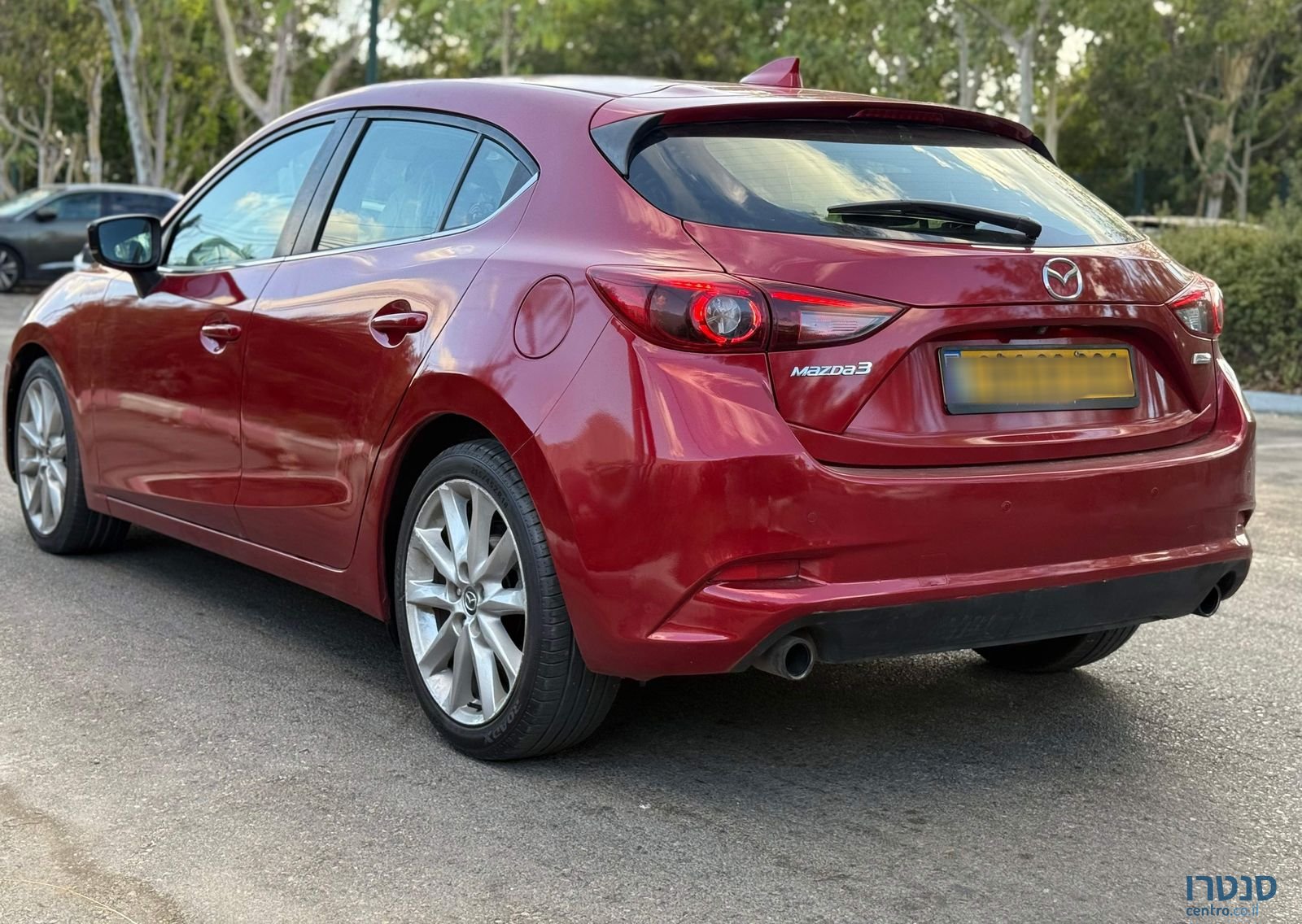 2018' Mazda 3 מאזדה photo #4