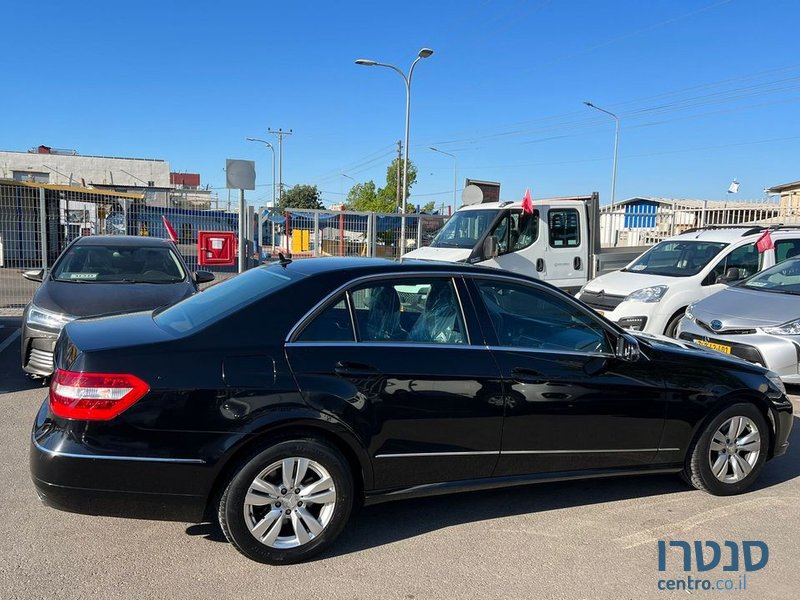 2010' Mercedes-Benz E-Class מרצדס photo #3