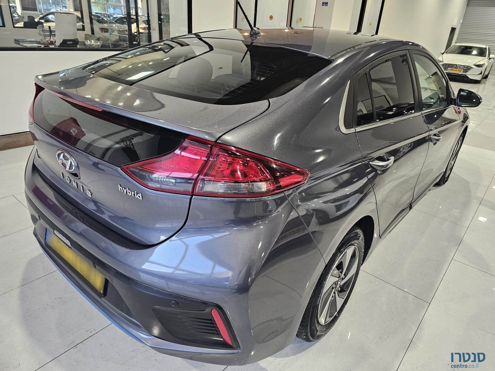 2018' Hyundai Ioniq photo #4