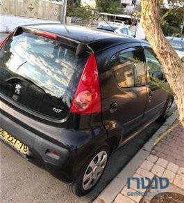 2011' Peugeot 107 פיג'ו photo #1