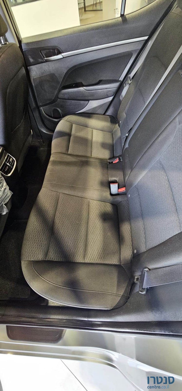 2020' Hyundai Elantra photo #5