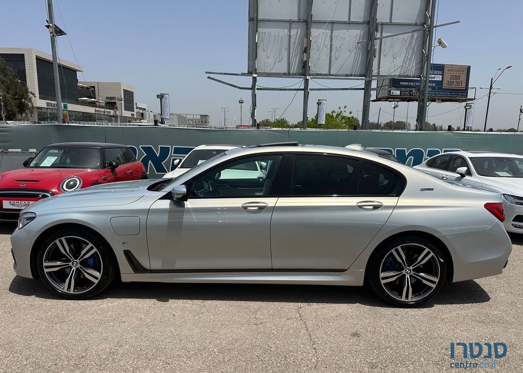 2019' BMW 7 Series ב.מ.וו סדרה 7 photo #3