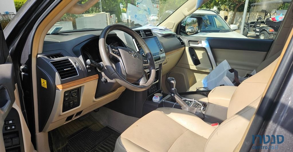 2021' Toyota Land Cruiser טויוטה לנד קרוזר photo #5