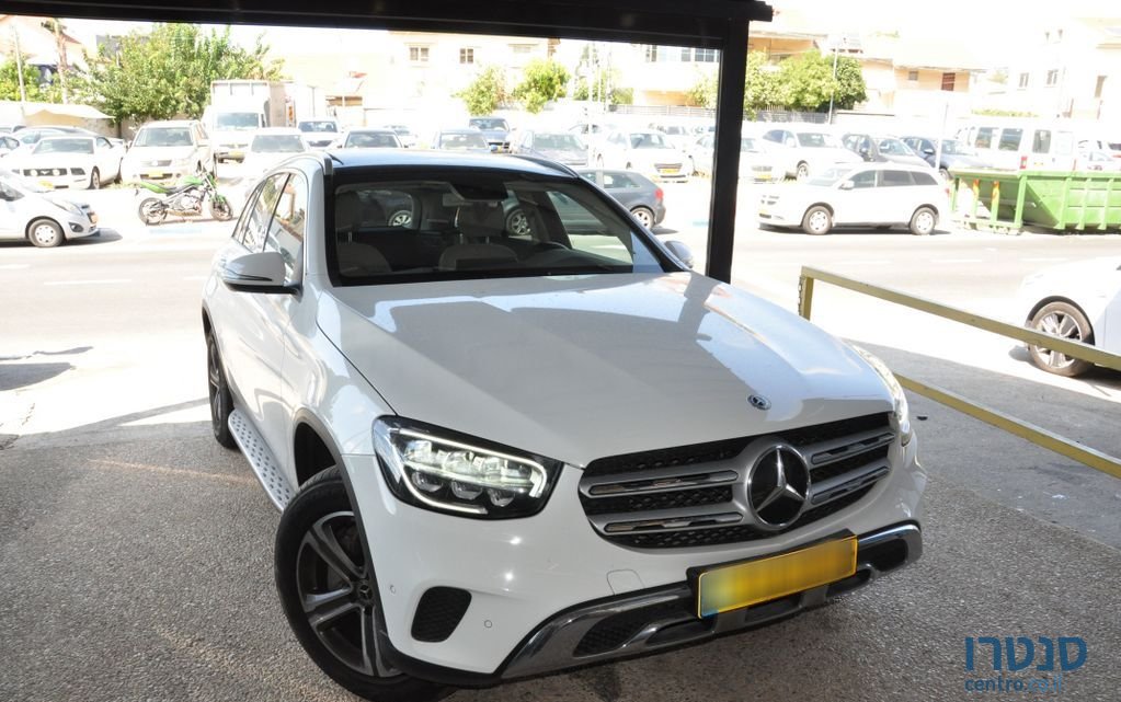 2019' Mercedes-Benz GLC מרצדס photo #1