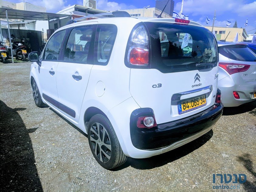 2015' Citroen C3 Picasso photo #4