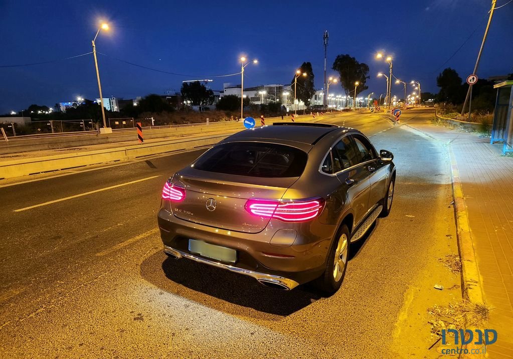 2018' Mercedes-Benz Glc-Class מרצדס photo #6