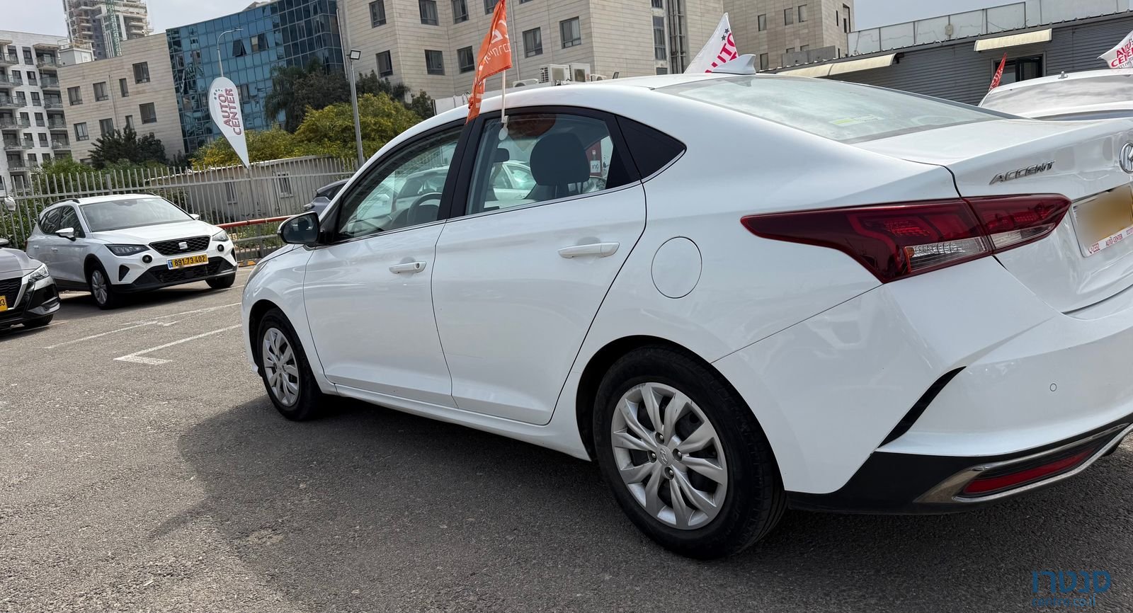 2022' Hyundai i25 יונדאי אקסנט photo #3