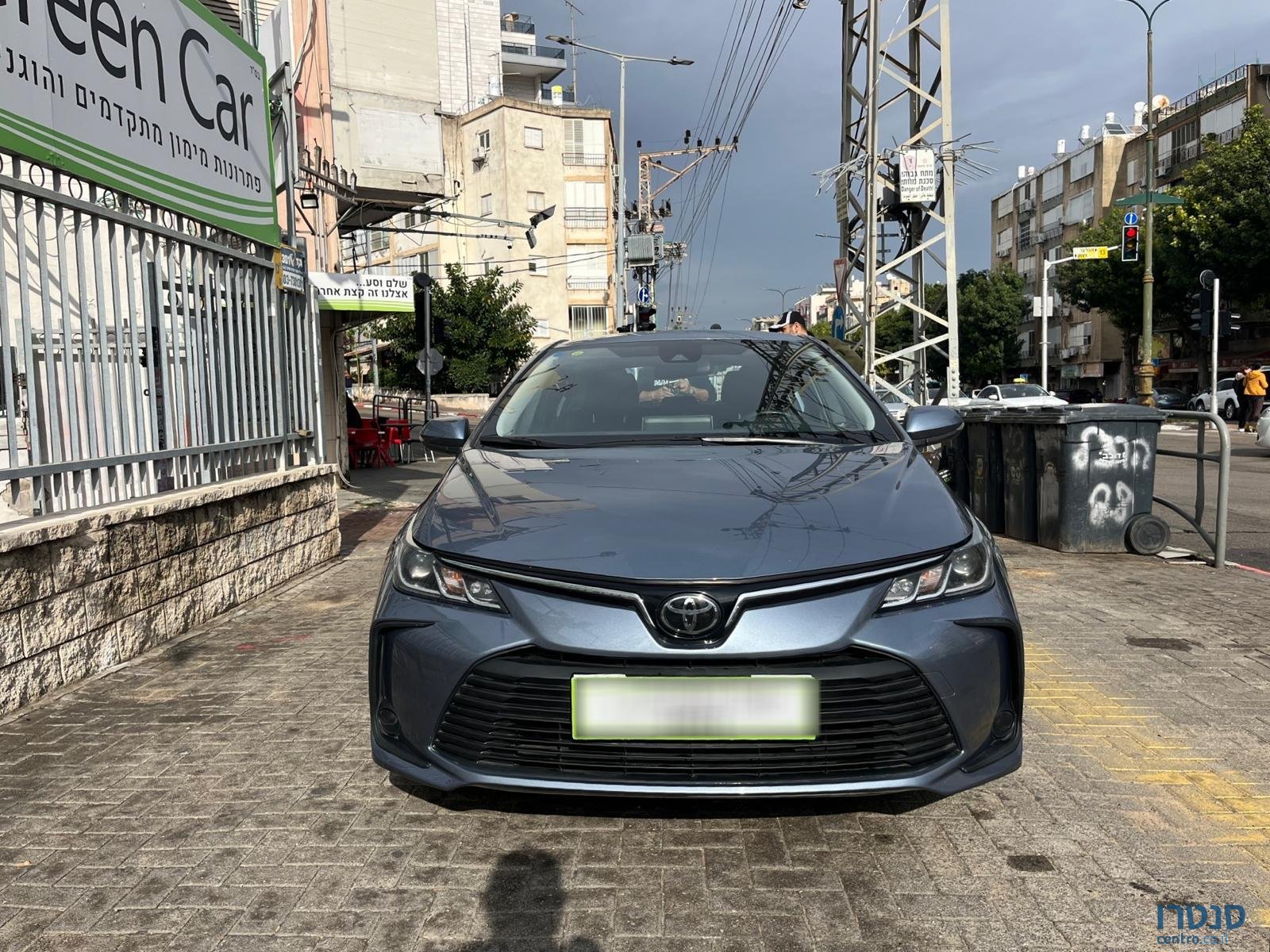 2022' Toyota Corolla photo #1