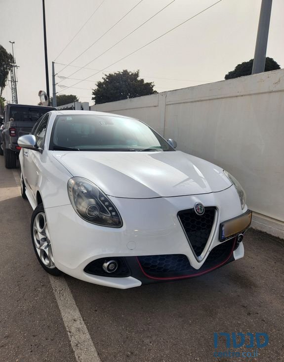 2018' Alfa Romeo Giulietta אלפא רומיאו ג'ולייטה photo #4