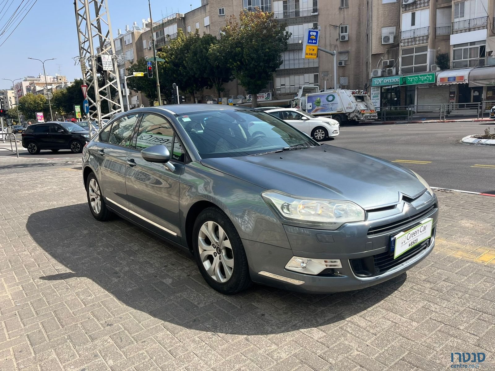 2011' Citroen C5 photo #7