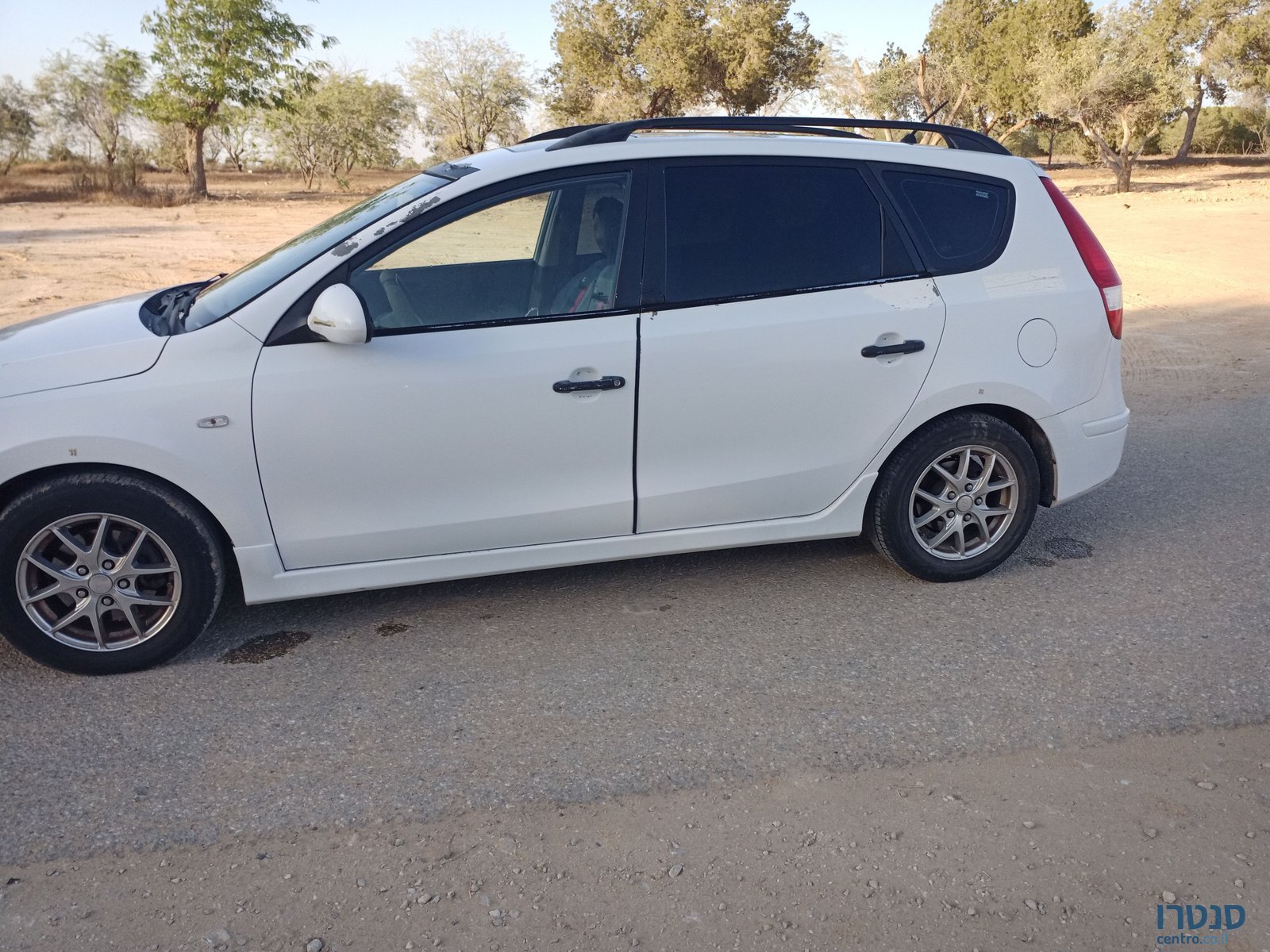 2011' Hyundai I30 Cw יונדאי photo #2