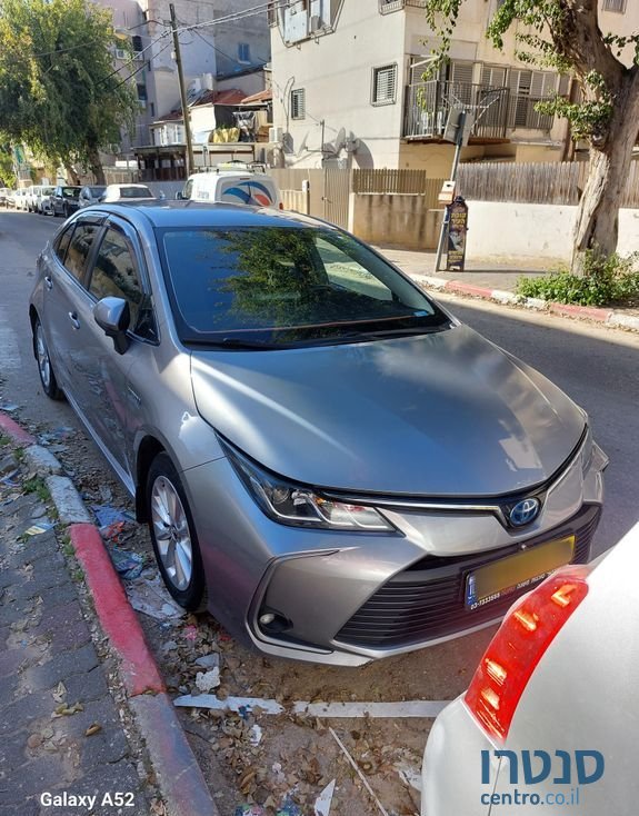 2020' Toyota Corolla טויוטה קורולה photo #1