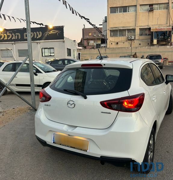 2021' Mazda 2 מאזדה photo #2