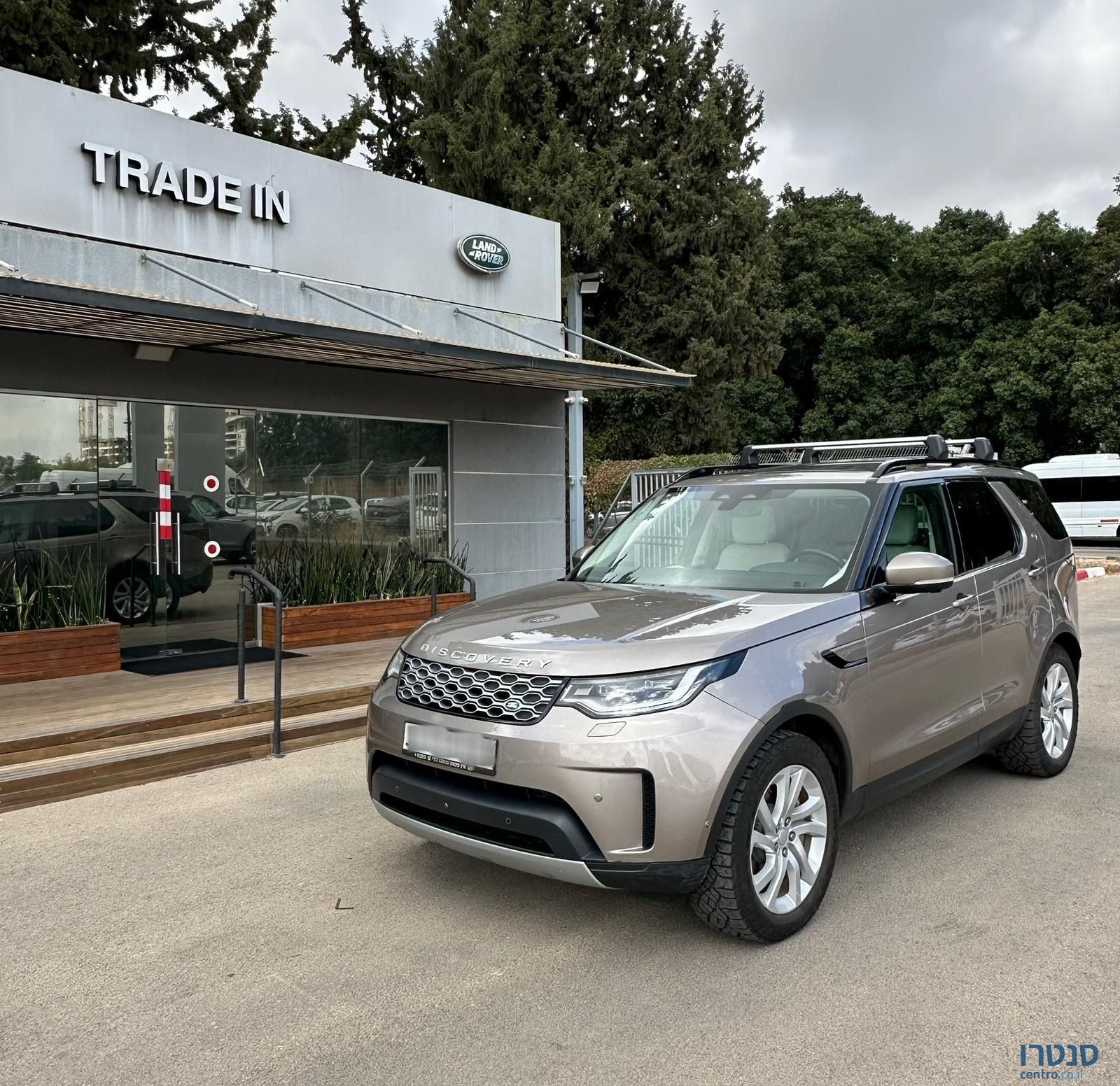 2022' Land Rover Discovery לנד רובר דיסקברי photo #1