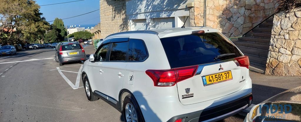 2016' Mitsubishi Outlander מיצובישי אאוטלנדר photo #5