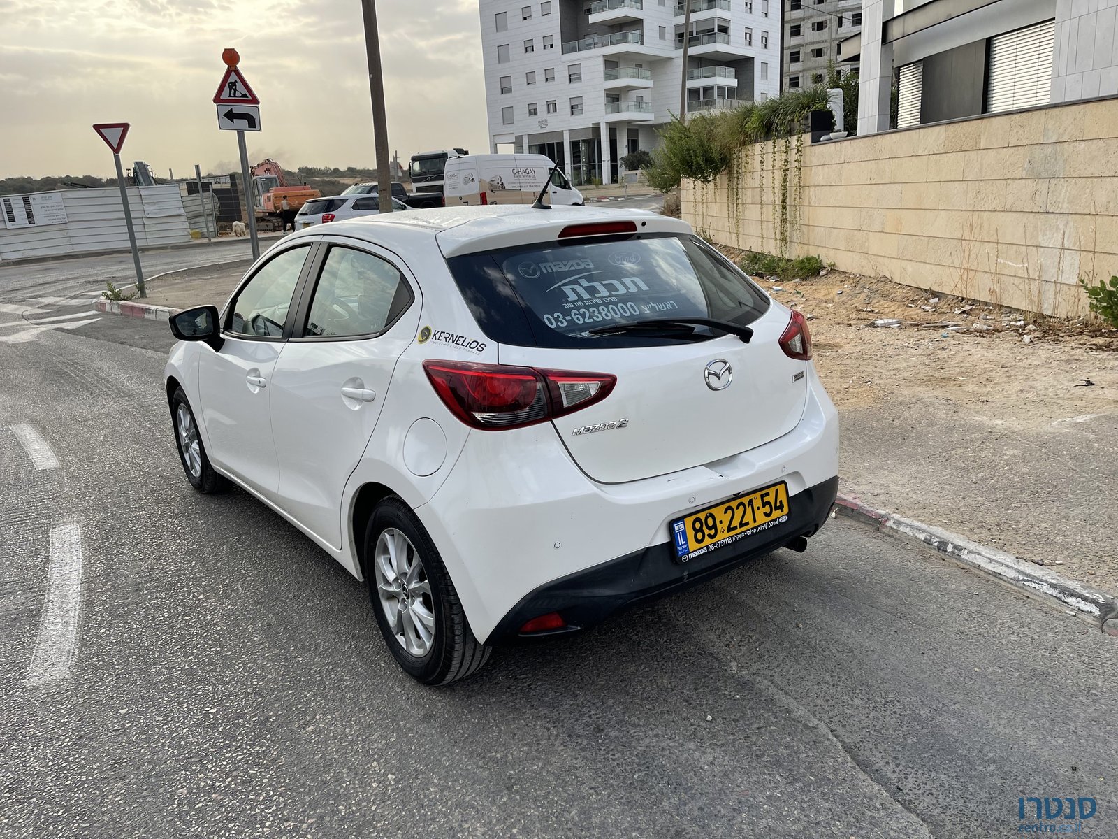 2016' Mazda 2 מאזדה photo #3