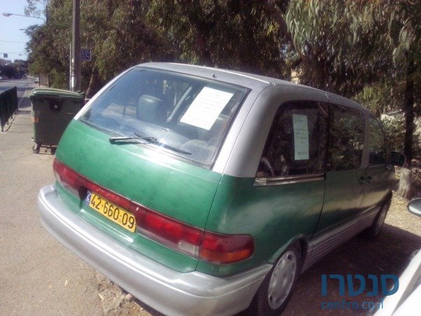 1994' Toyota Previa photo #3