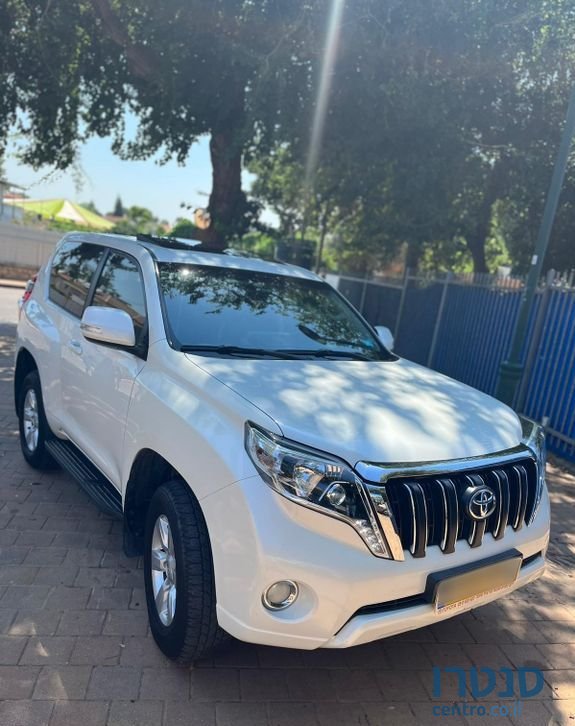 2015' Toyota Land Cruiser טויוטה לנד קרוזר photo #1