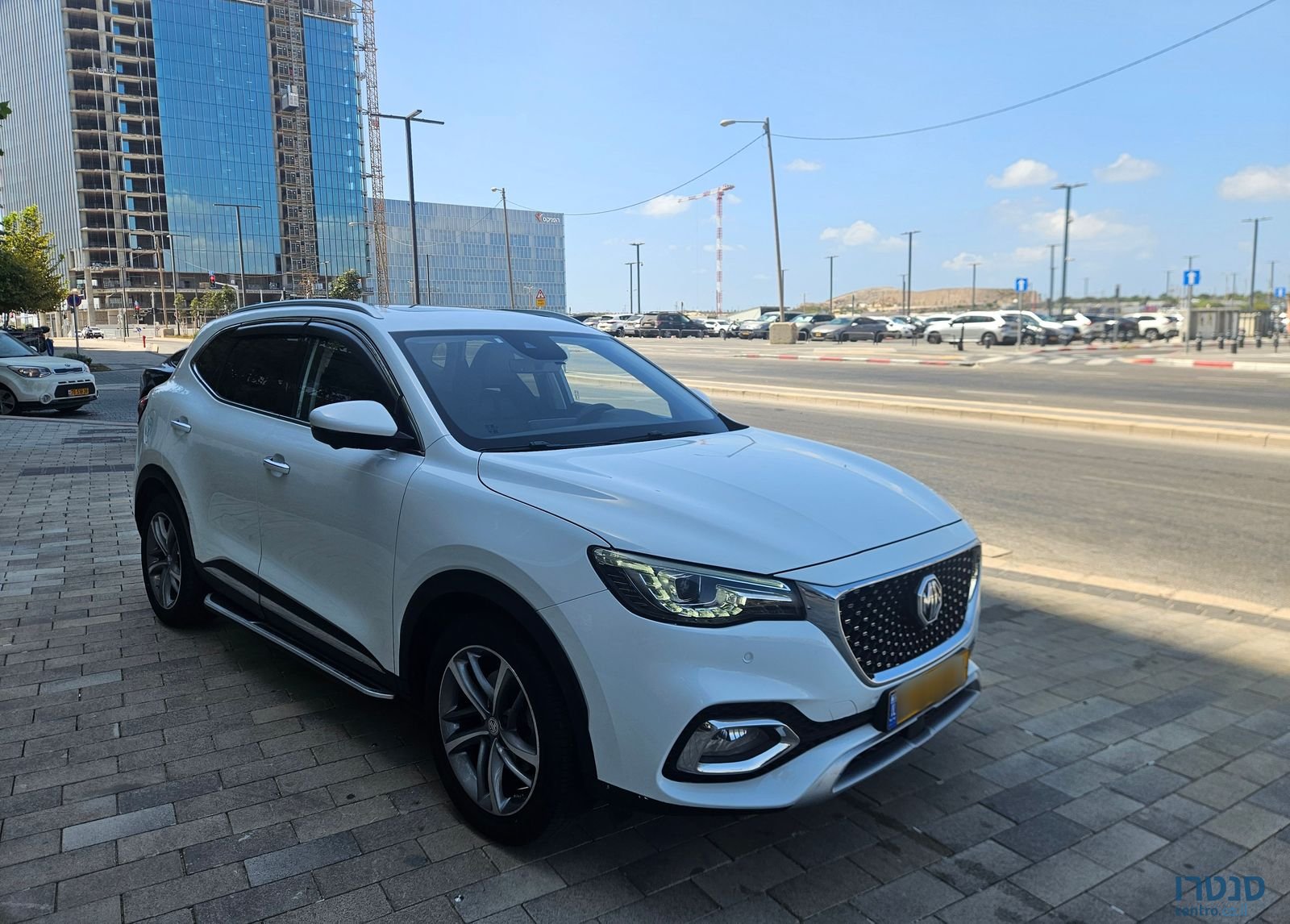 2022' MG Ehs Phev אם ג'י Ehs Phev photo #3