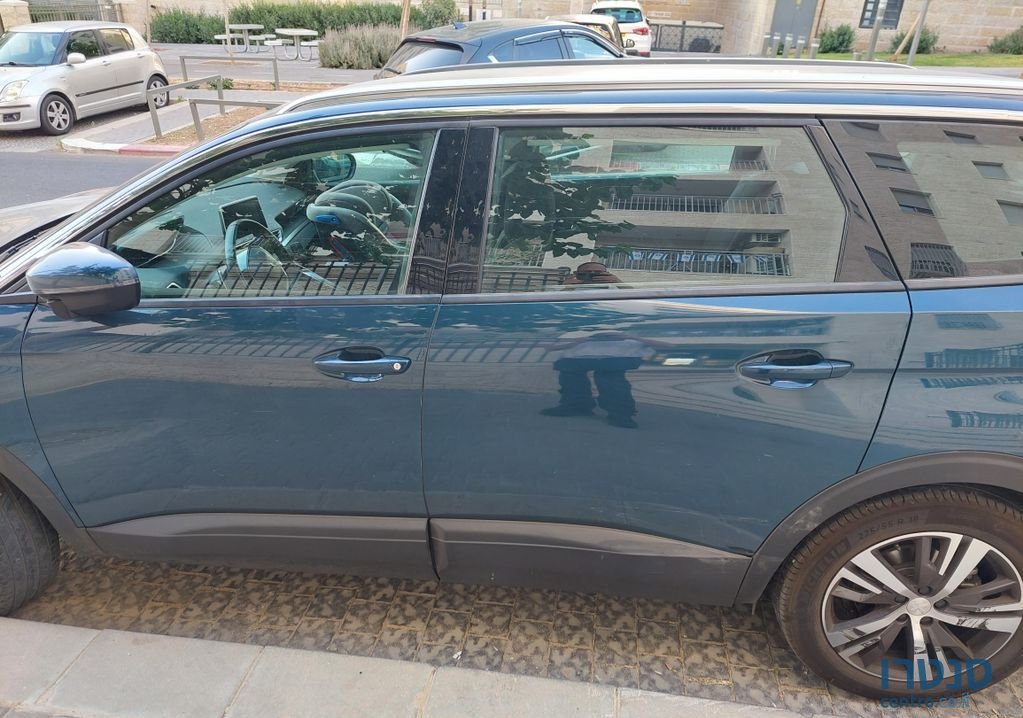 2021' Peugeot 5008 פיג'ו photo #4