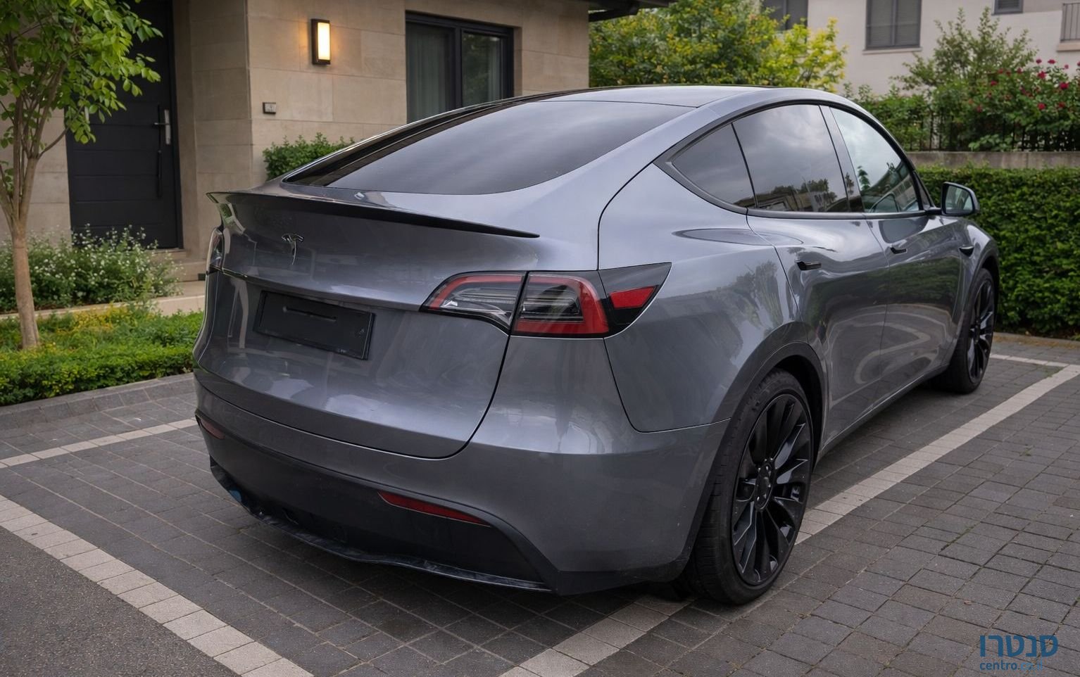 2023' Tesla Model Y טסלה מודל Y photo #3