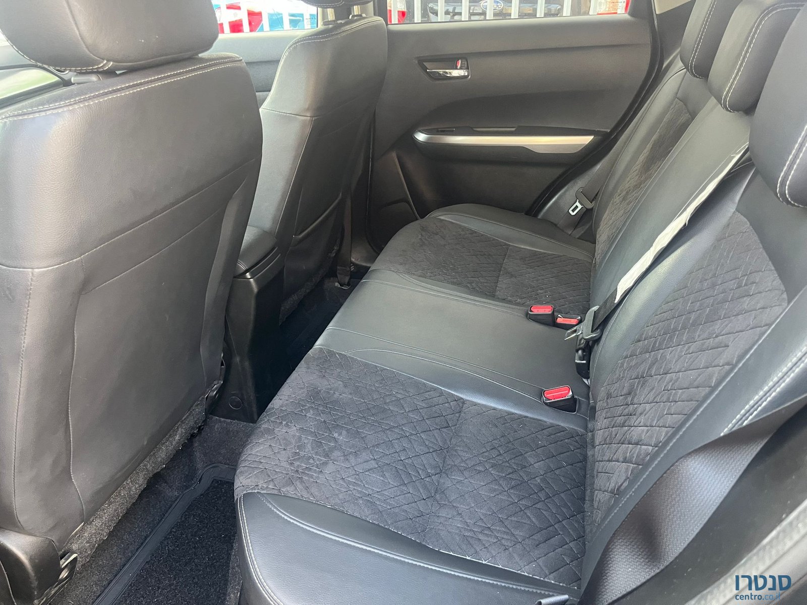 2021' Suzuki Vitara photo #3