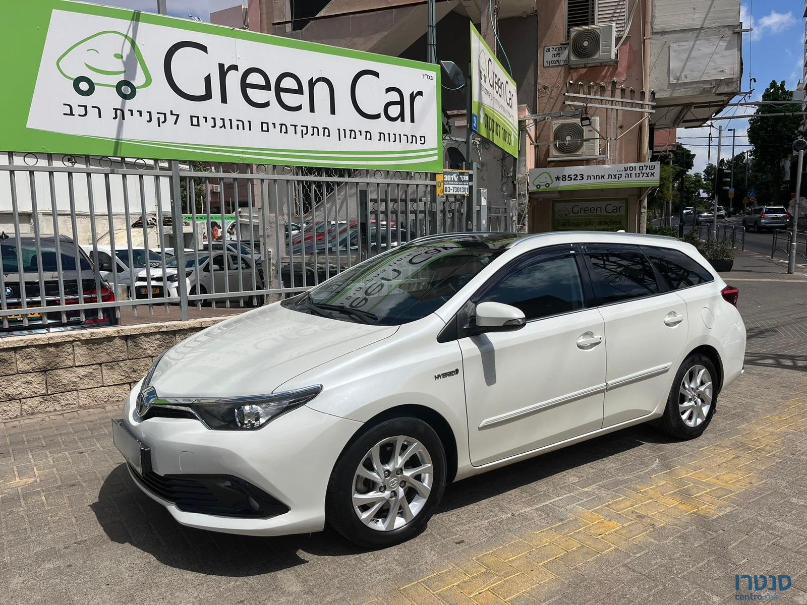 2018' Toyota Auris photo #1