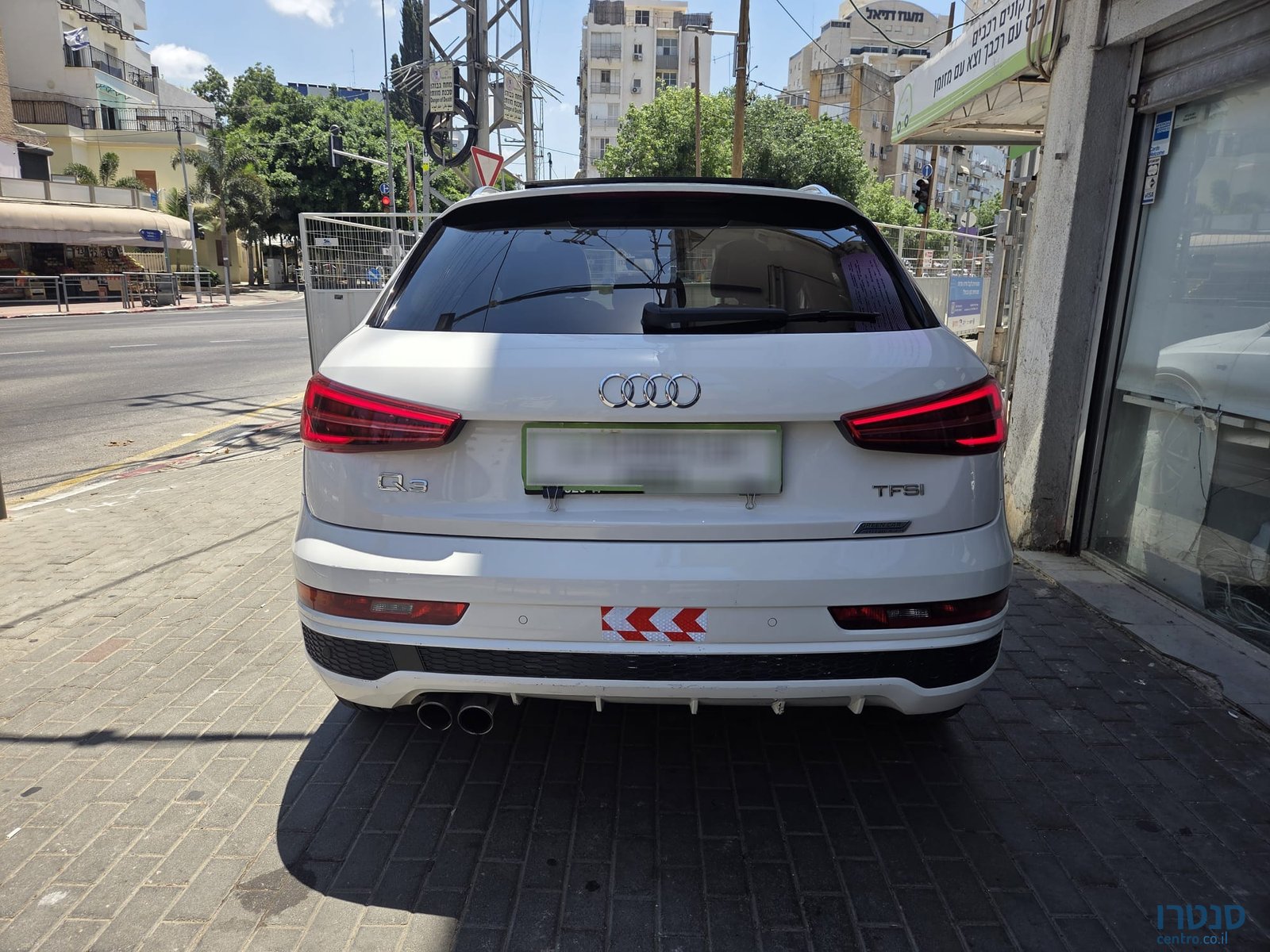 2018' Audi Q3 photo #5