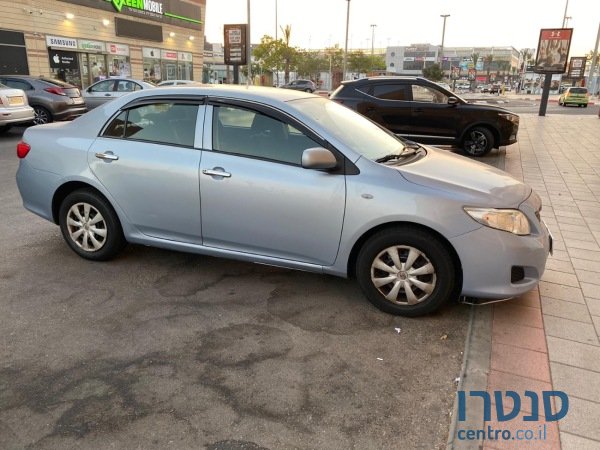 2008' Toyota Corolla photo #1