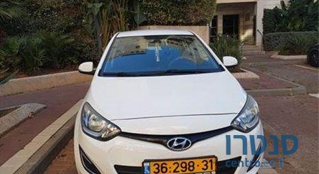 2014' Hyundai i20 יונדאי אינספייר photo #3