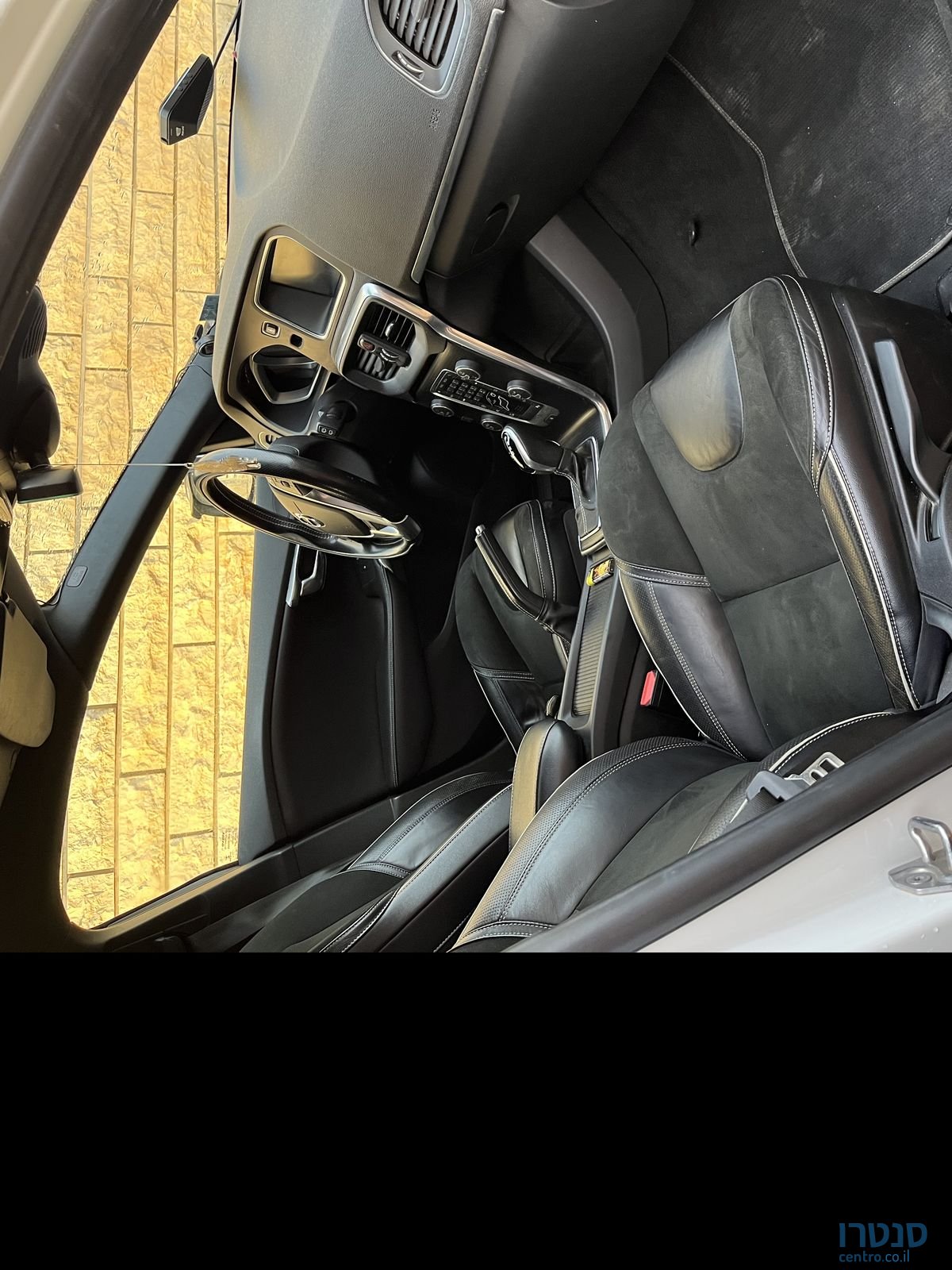 2017' Volvo V40 וולוו photo #3