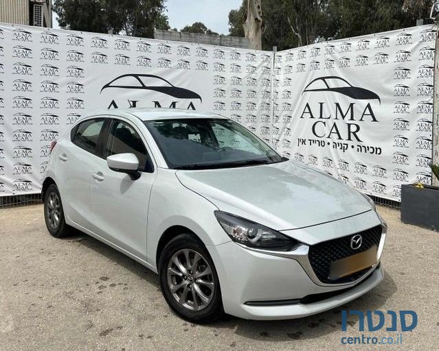 2022' Mazda 2 מאזדה 2 photo #2
