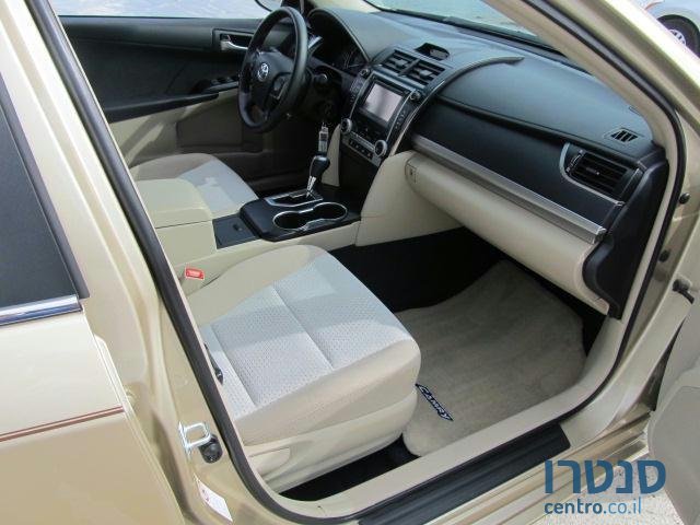 2012' Toyota photo #1