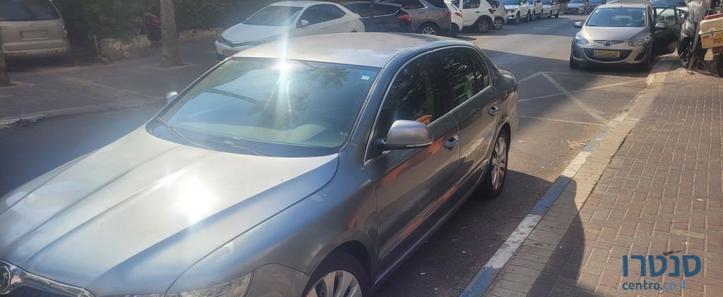 2012' Skoda Superb סקודה סופרב photo #1