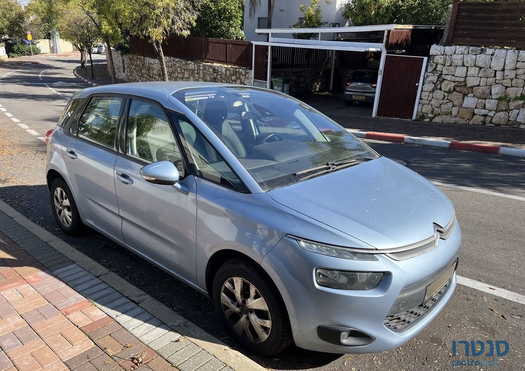 2016' Citroen C4 Picasso סיטרואן C4 פיקאסו photo #2