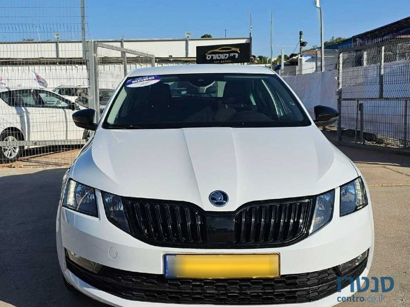 2020' Skoda Octavia סקודה אוקטביה photo #2