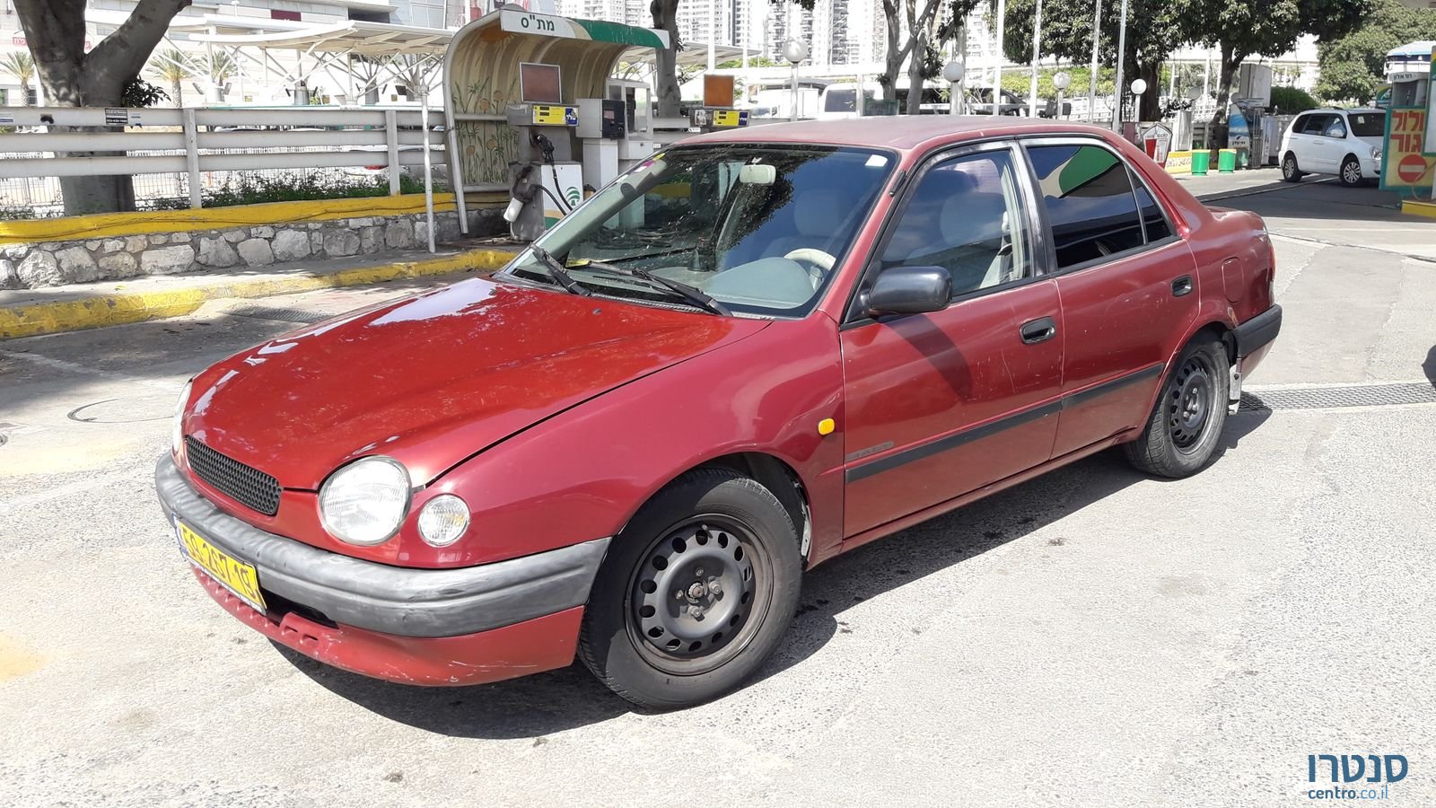 1998' Toyota Corolla photo #2