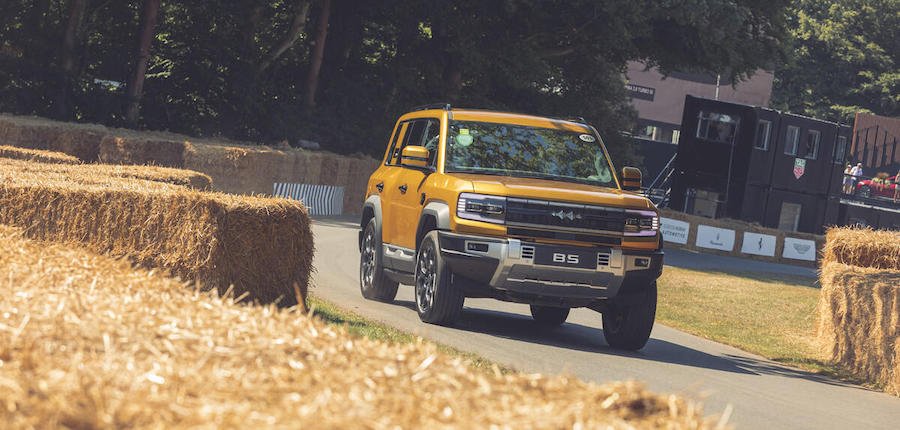 Denza B5: 677bhp hybrid Defender rival lands in UK