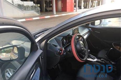 2016' Mazda 2 2 מאזדה photo #2