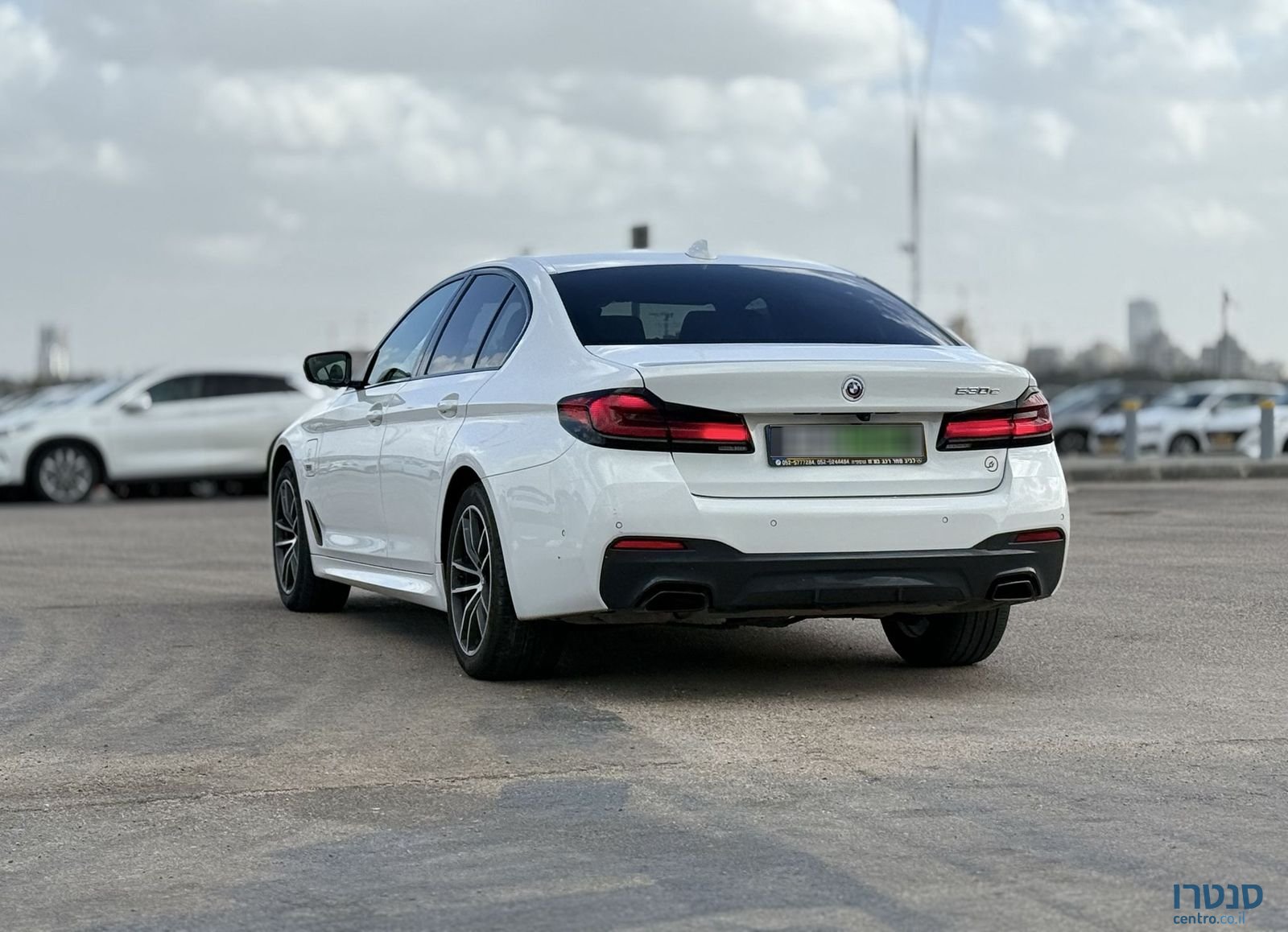 2022' BMW 5 Series ב מ וו סדרה 5 photo #4